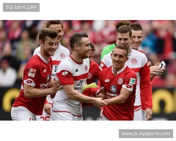 多特蒙德主场2-1逆转美因茨，艰难取胜，多特蒙德vs美因茨 直播